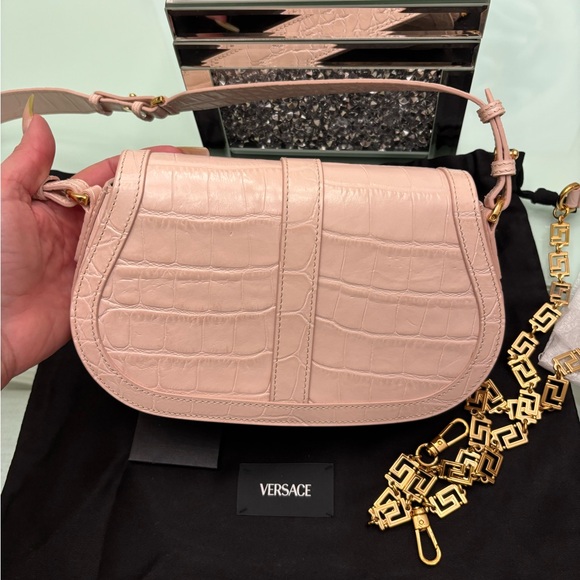 Authentic NWT Versace Blush Croc-Embossed Leather Shoulder Bag w/ Gold Hardware - Picture 9 of 12
